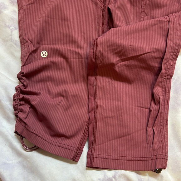 Lululemon Dance Studio Crop 25” - Picture 4 of 5